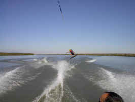 IM000548.JPG (323519 bytes)